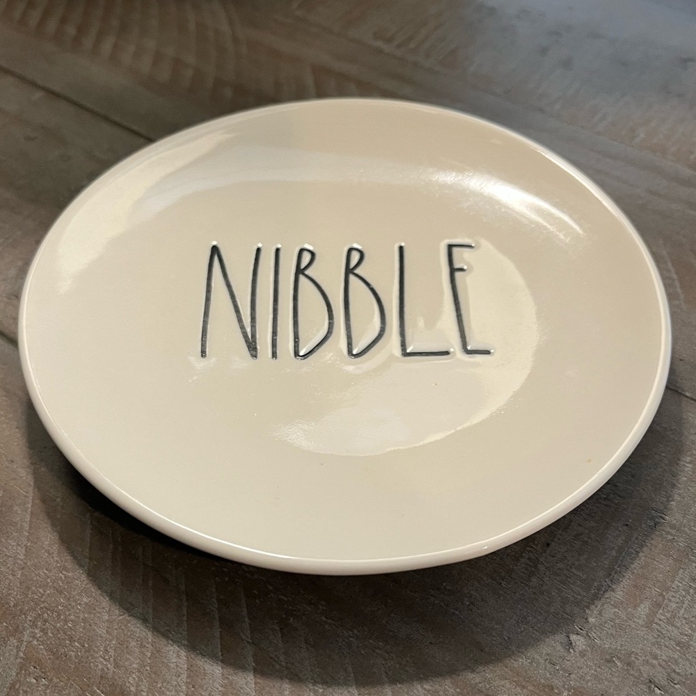 Rae Dunn White ‘NIBBLE’ Plate